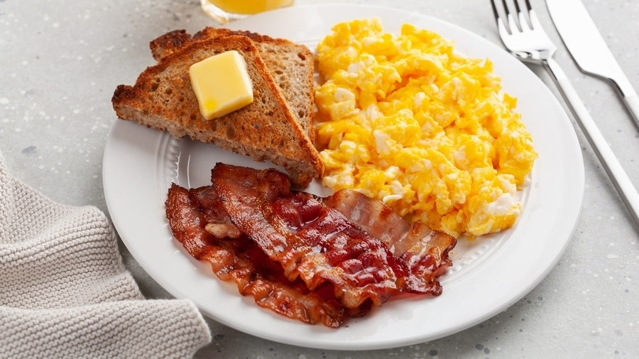 Free Hot Breakfast at the Hershey Inn & Suites