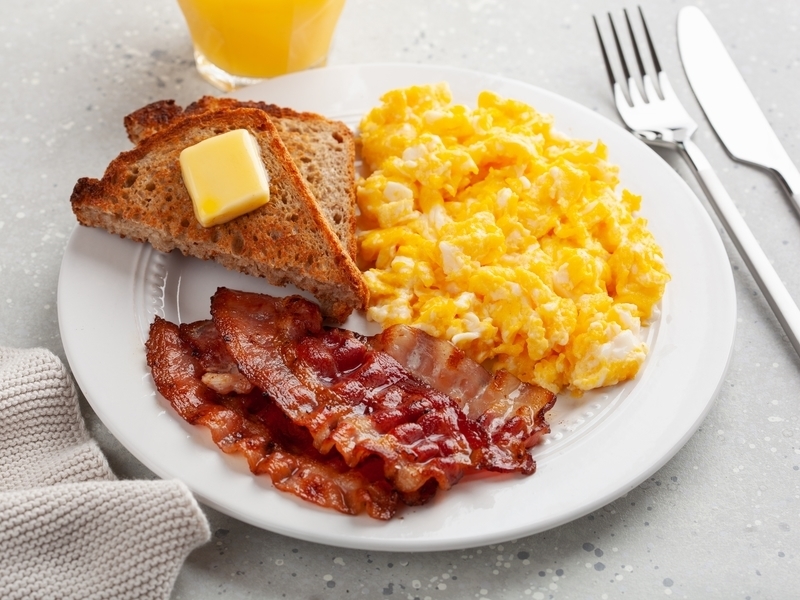 Hot Breakfast at the Hershey Inn & Suites